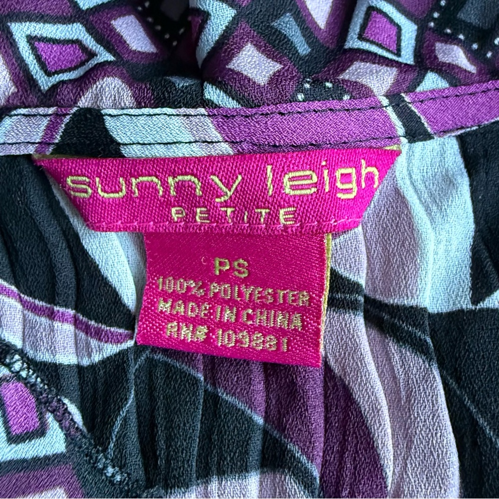 Sunny Leigh Purple Patterned Women's Top - Picture 6 of 8